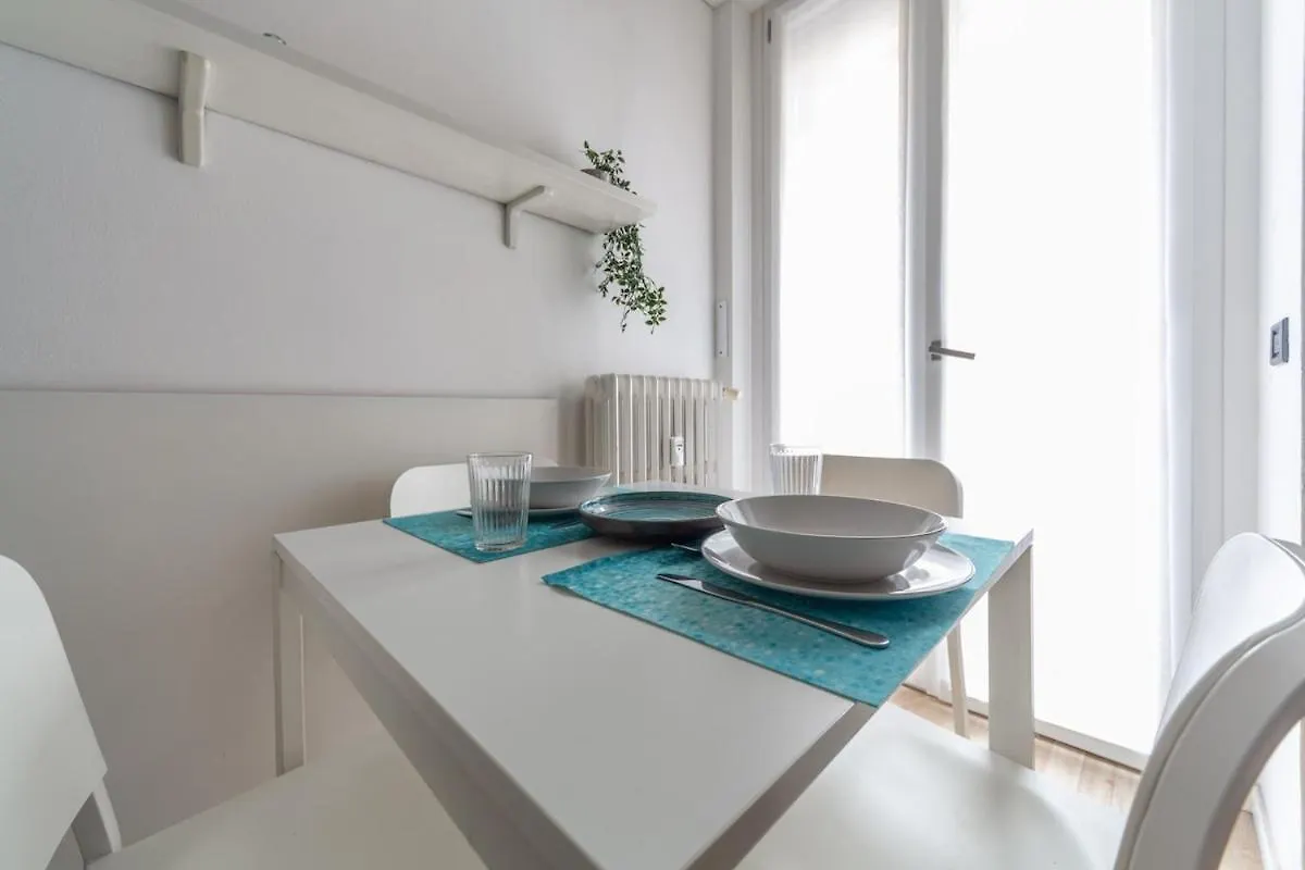 Turquoise Apartment - Milano Risorgimento
